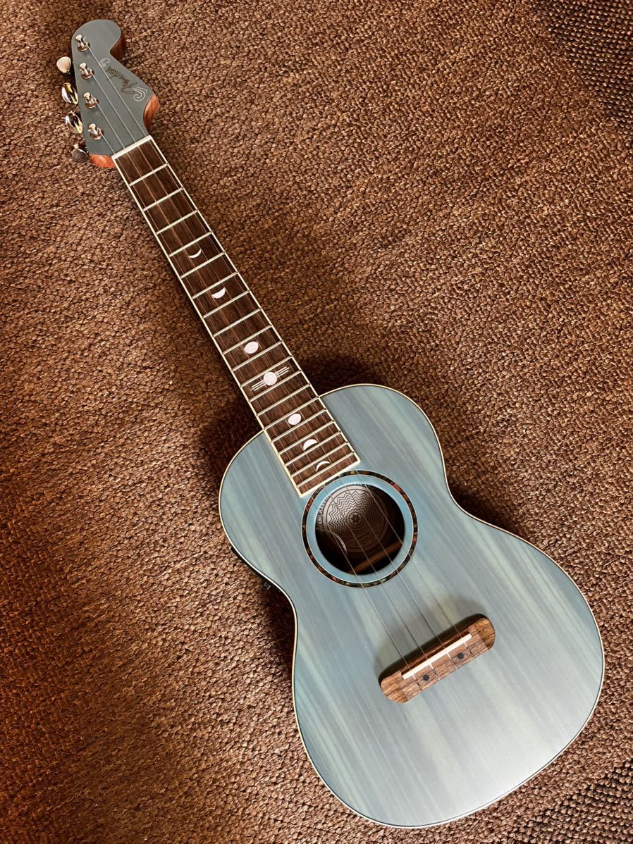 Fender Dhani Harrison Uke, Turquoise ダーニ・ハリスンウクレレ