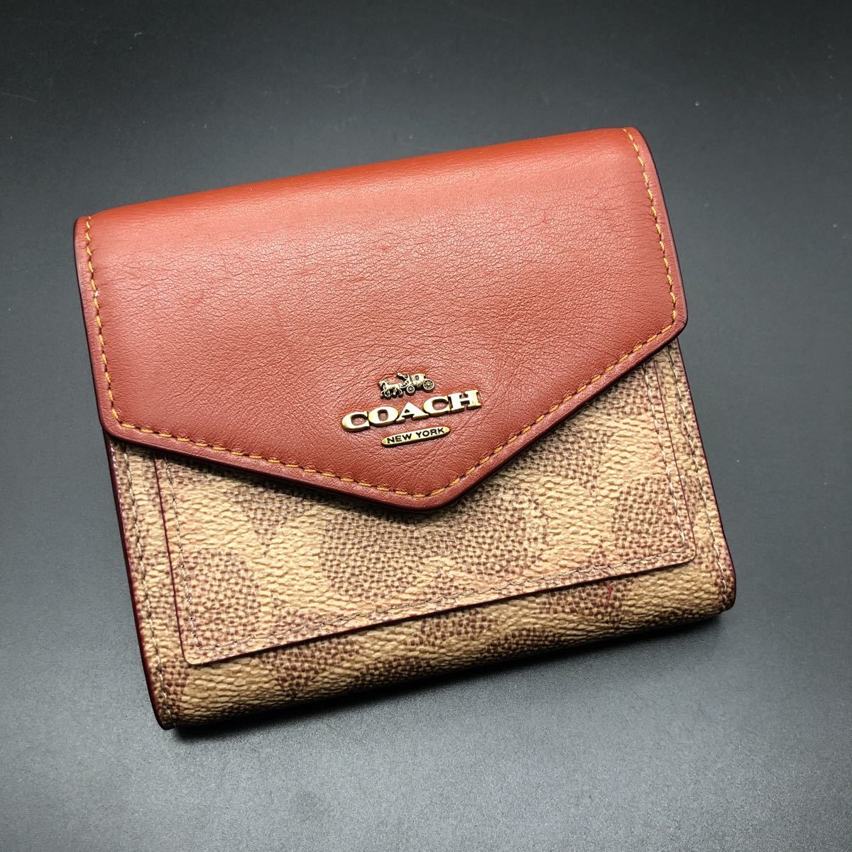 上品な 即決 三つ折り財布 シグネチャー コーチ COACH 女性用財布