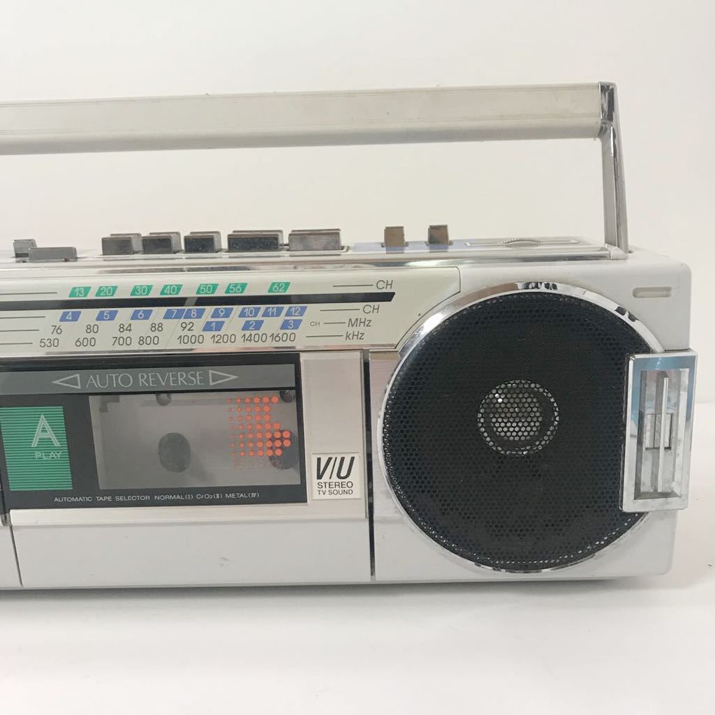 SONY CFS-W90白 昭和レトロ ダブルラジカセ カセットデッキ ソニー 右側だけ不動 左側とラジオ動作品