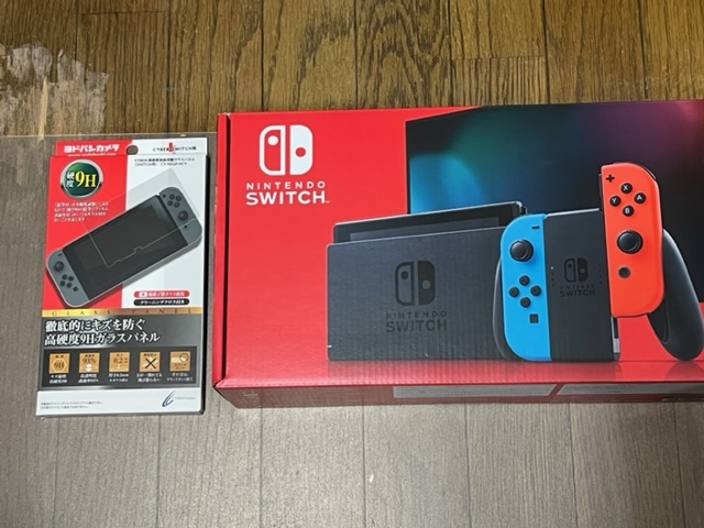 新品 未開封 Nintendo Switch ネオンブルー/(R) ネオンレッド