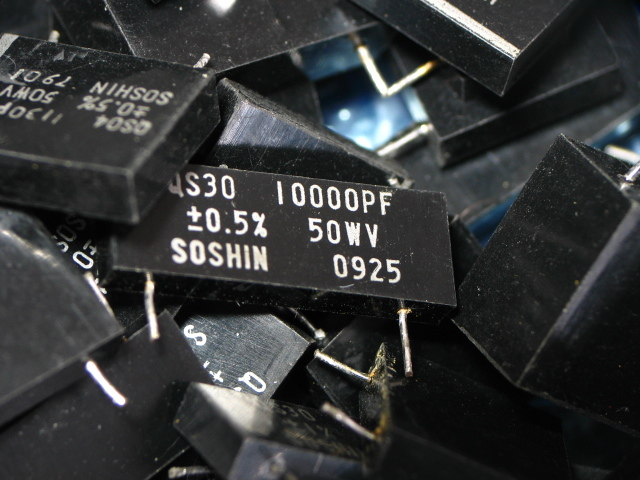 双信電機の取外し品の「QSコンデン」415個 説明文参照 双信電機の取外し品の「QSコンデン」415個 説明文参照