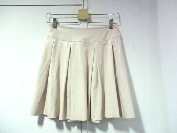 入園入学祝い フォクシーニューヨーク FOXEYNY プリーツスカート38ピンク系/レザー スカート