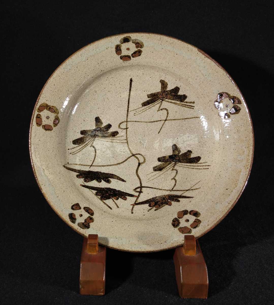 中里忠夫 13代目中里太郎右衛門 「絵唐津松竹梅文皿」 24cm 中皿 中里忠夫 13代目中里太郎右衛門 「絵唐津松竹梅文皿」 24cm 中皿