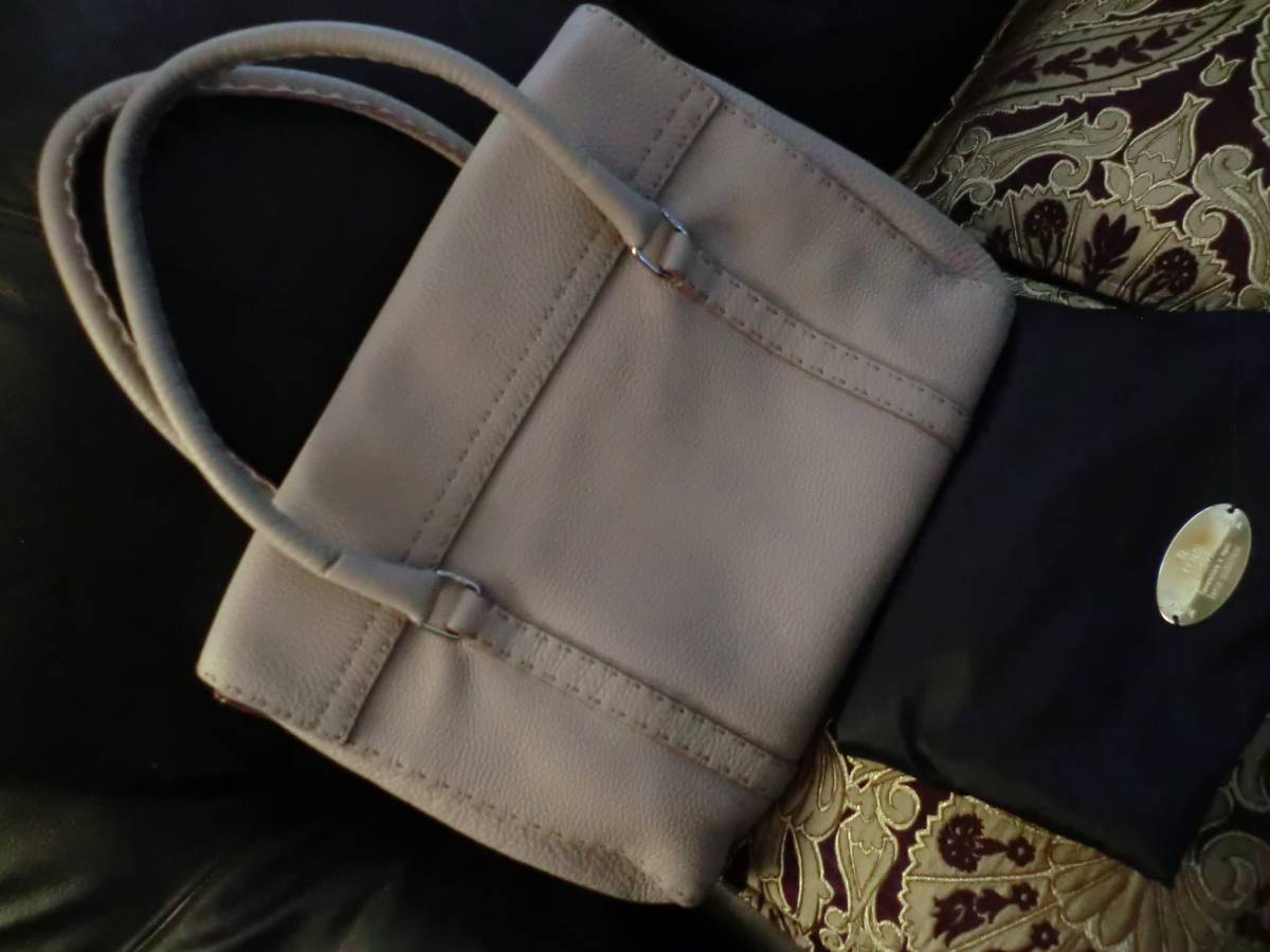 フェンディ FENDI ハンドバッグ バッグ リンダバッグ セレリア 本革