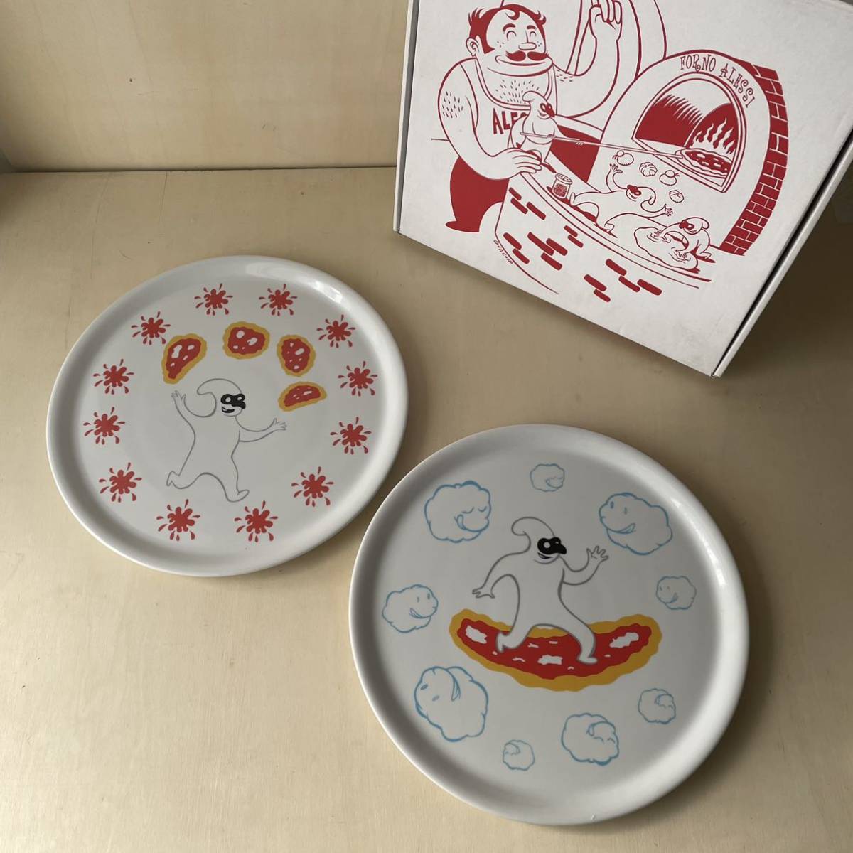 Yahoo!オークション - ALESSI アレッシィ ピザプレート 2枚 Yahoo!オークション - ALESSI アレッシィ ピザプレート 2枚