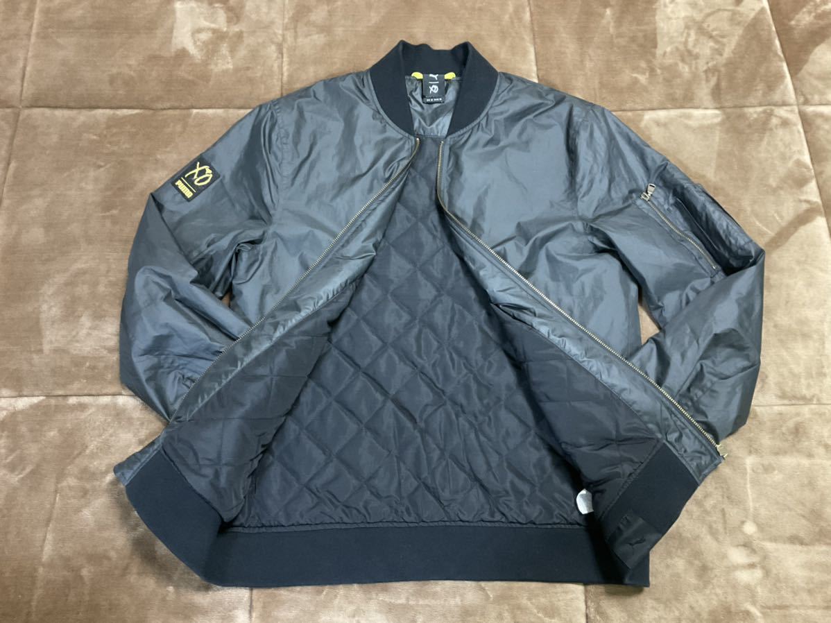 PUMA × XO The Weeknd コラボブルゾン NYLON BOMBER JACKET MA-1 サイズ M 美品 / P510_画像2