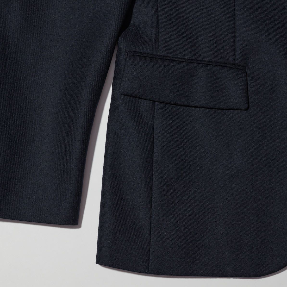 Yahoo!オークション - 新品未着用 UNIQLO +J 2020aw ネイビー M Yahoo!オークション - 新品未着用 UNIQLO +J 2020aw ネイビー M