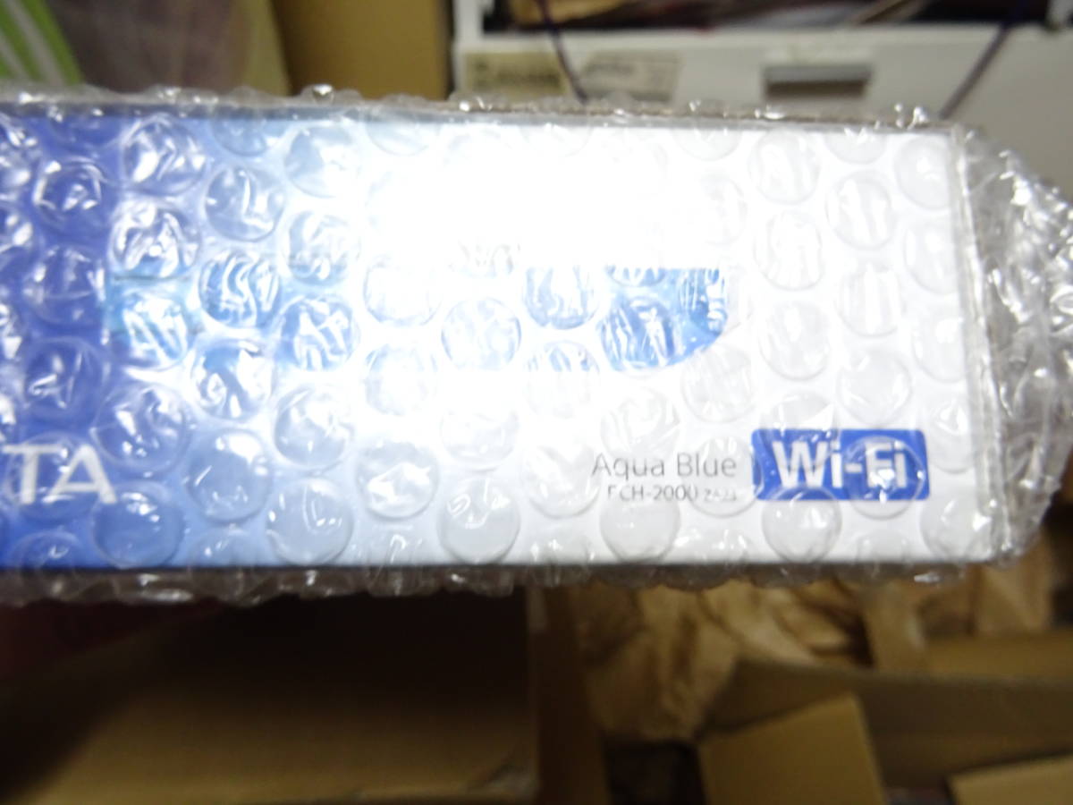 新品未開封　PS Vita　PCH-2000　Wi-Fi　モデル　アクアブルー　Aqua Blue　 psvita　ソニー SONY 
