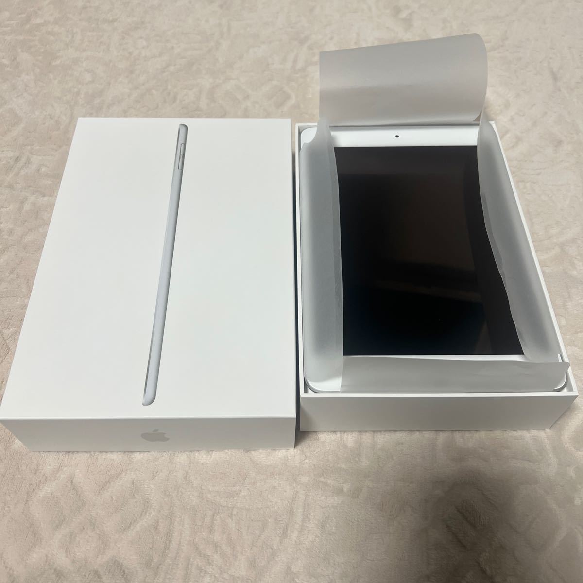 iPad mini 第5世代 Wi-Fi 64GB シルバー 付属品全完備 美品 希望により