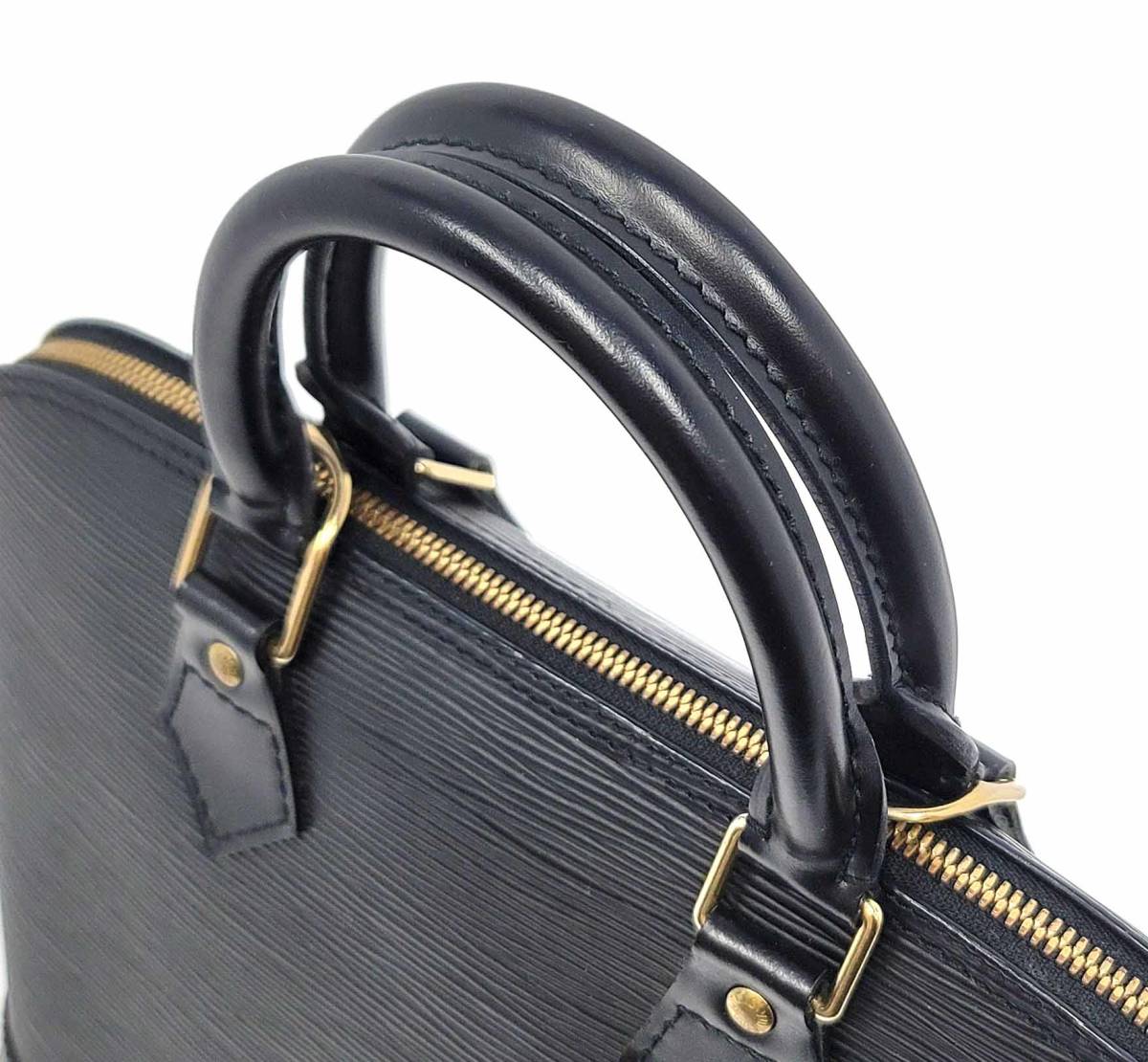 ルイヴィトン】【新品未使用】エピ アルマ ゴールド金具-
