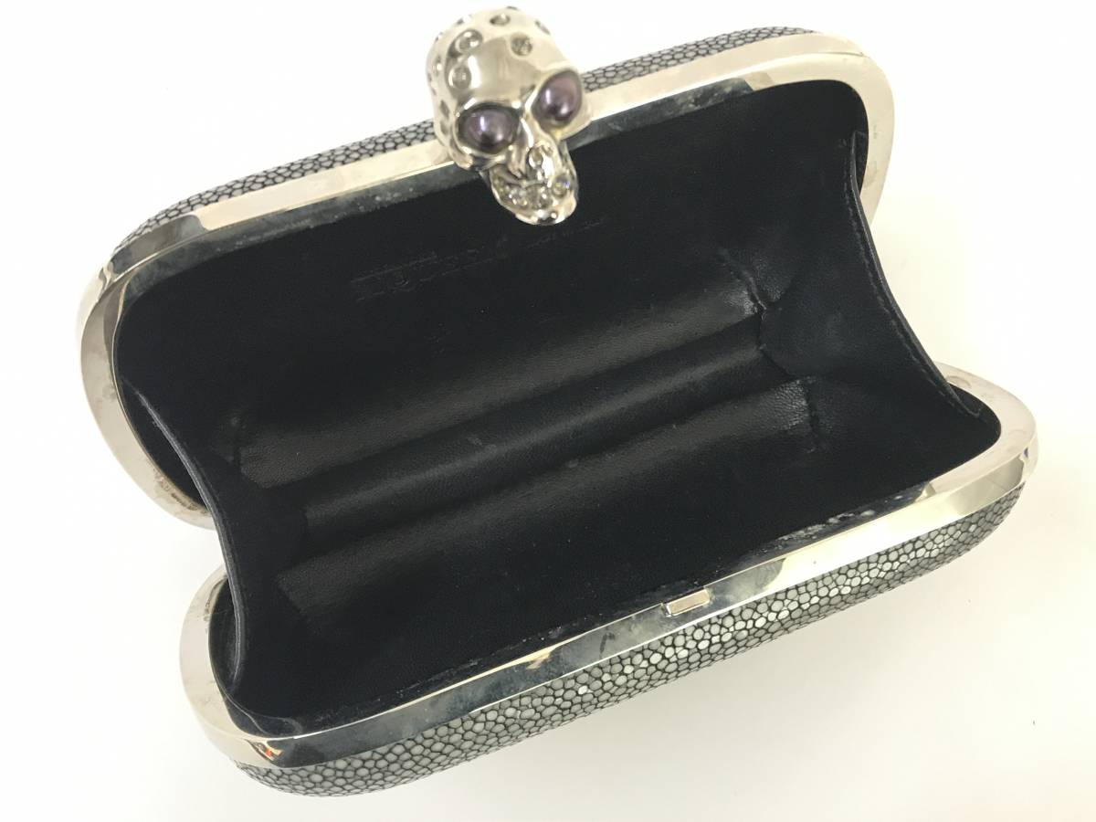 アレキサンダー マックイーン ALEXANDER McQUEEN スティングレイ ガルーシャ スカル がま口ポーチ ラインストーン 骸骨 貴重_画像7
