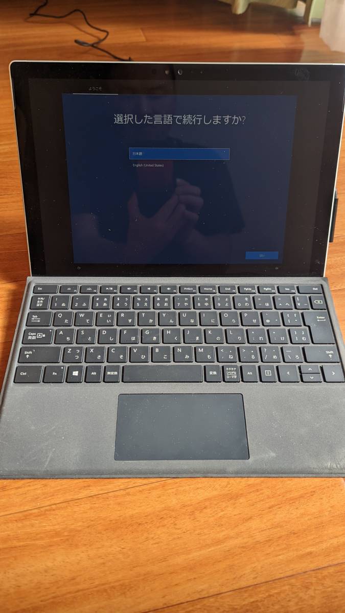 Microosft Surface Pro 4 /i5-6300U 2.4Ghz/メモリ 4GB/SSD 128GB www