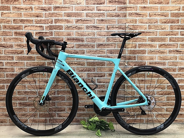 大特価sale ほぼ未使用 BIANCHI SPRINT DISC 105 2021 size 55 ビアンキ スプリント ディスク SHIMANO R7000 2×11 カーボンロード 販売通販店 ビアンキ カーボン Bianchi SPRINT DISC 2021 自転車本体
