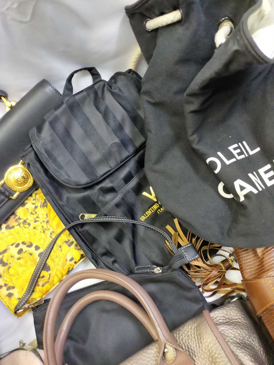 入荷中 美品〜品【バッグ】財布 CHANEL コーチ Coach カルティエ ノーブランド VERSACE ベルサーチ等 シャネル ハンドバッグ ショルダー 入荷中 美品〜品【バッグ】財布 CHANEL コーチ Coach カルティエ ノーブランド VERSACE ベルサーチ等 シャネル ハンドバッグ ショルダー