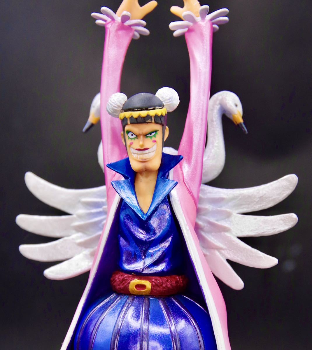 ワンピース ボンクレー フィギュア リペイント ボンちゃん ベンサム ミスター2 Onepiece Figure ナミ ビビ One Piece 売買されたオークション情報 Yahooの商品情報をアーカイブ公開 オークファン Aucfan Com