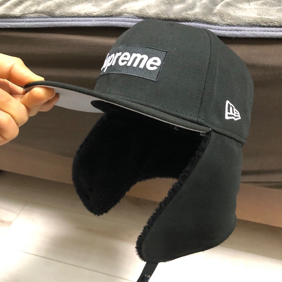 【ボックスロゴステッカー付】supreme newera71/2