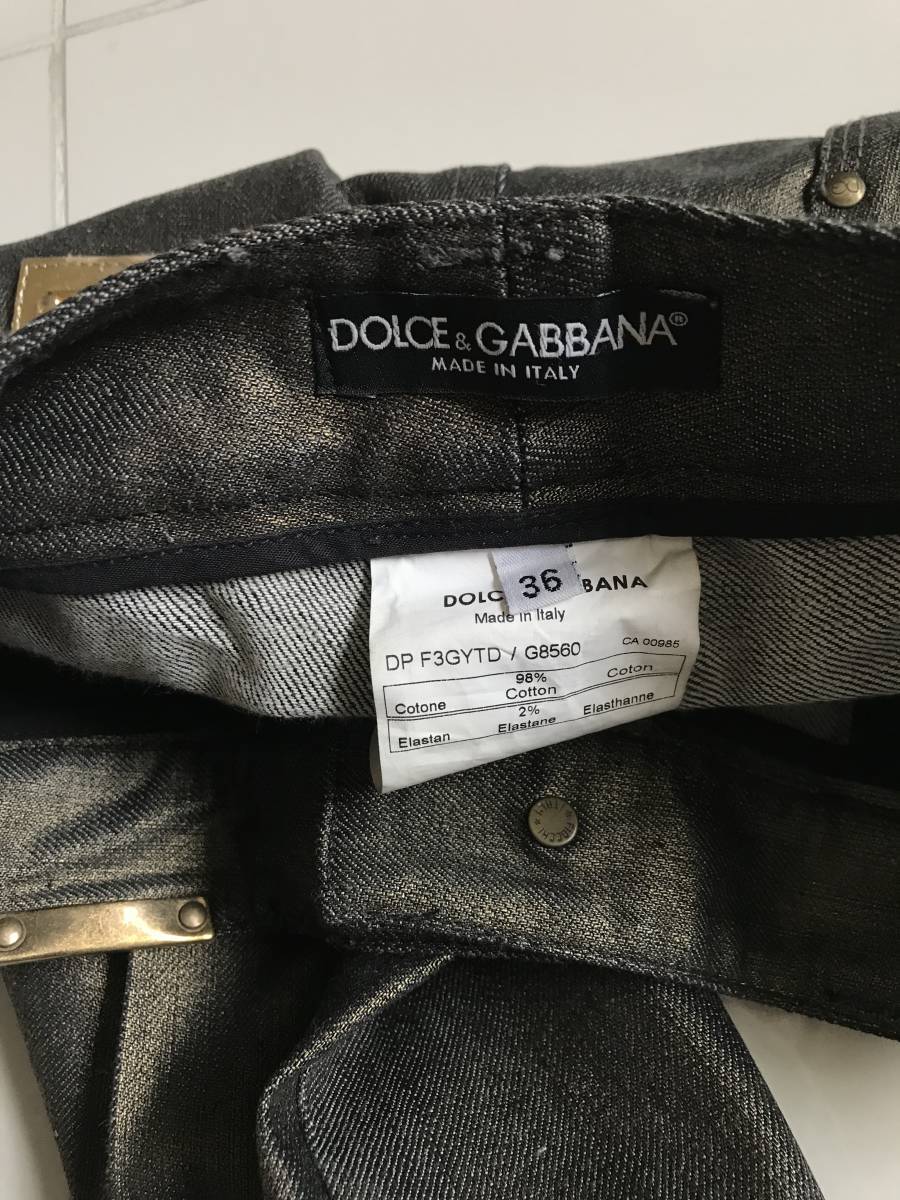  Dolce & Gabbana 36