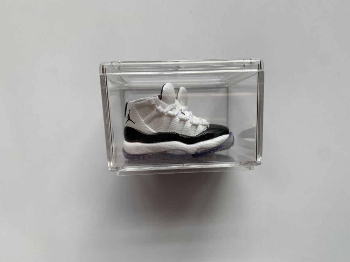 aj11 ナイキ スニーカー フィギュア ミニチュア NIKE|Yahoo aj11 ナイキ スニーカー フィギュア ミニチュア NIKE|Yahoo