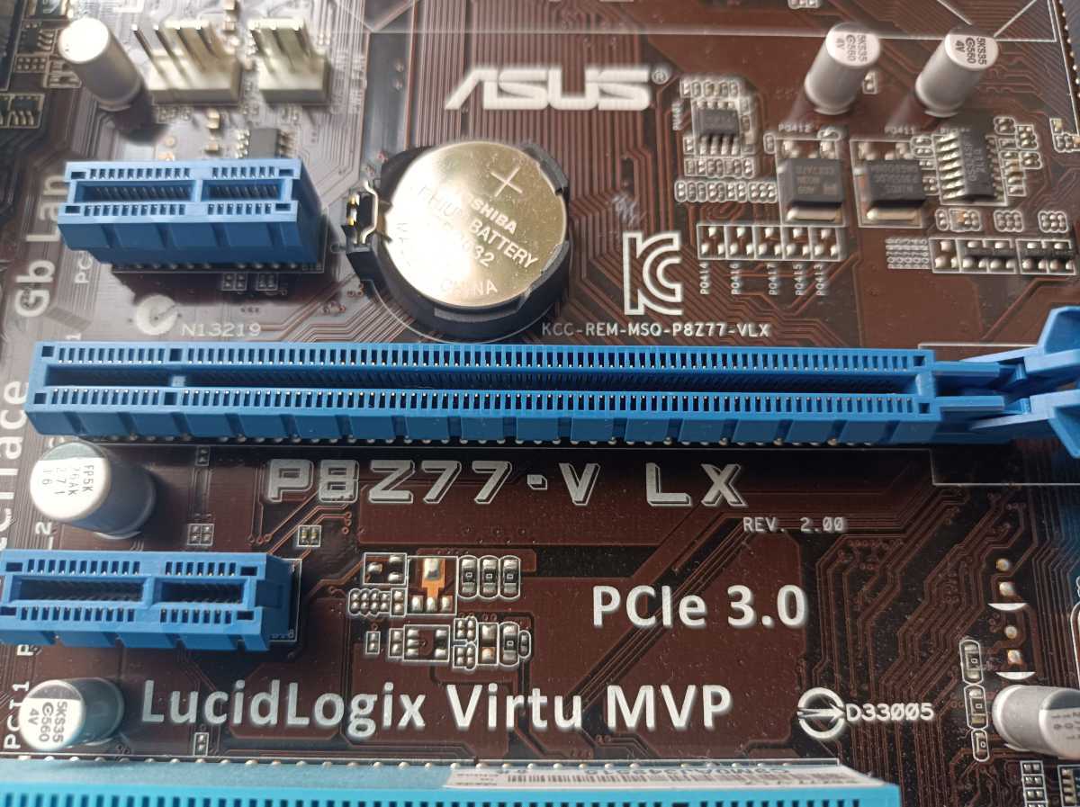 Core i7 3770K + ASUS マザーボード P8Z77-V LX + DDR3 1600 メモリー 16GB セット販売