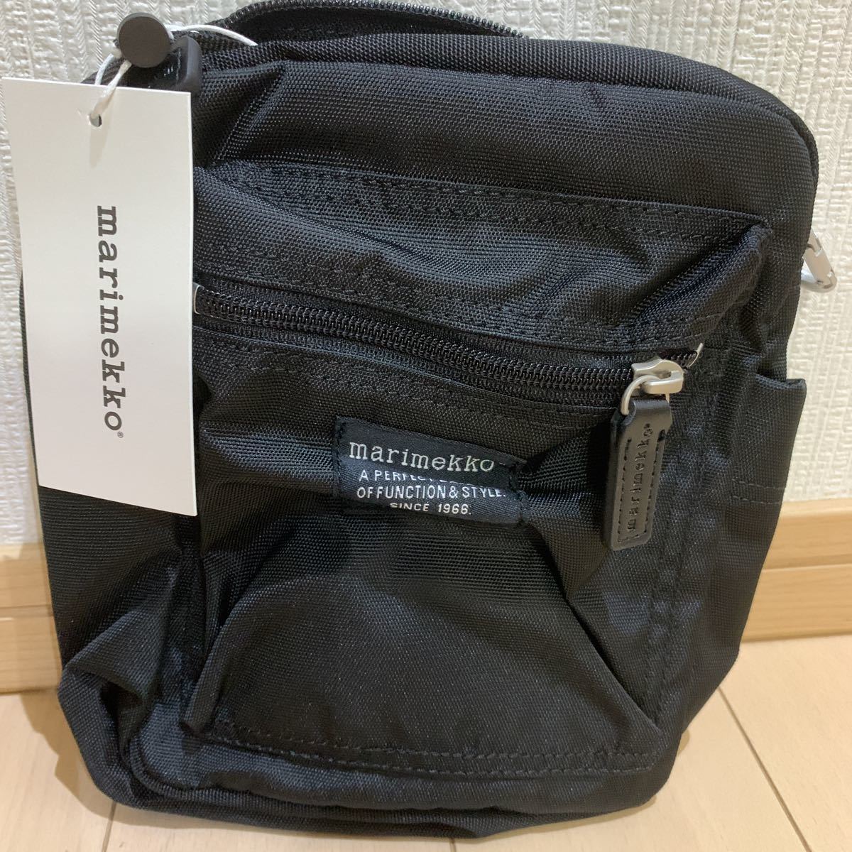 Marimekko マリメッコ キャシュ キャリー Cash Carry ショルダーバッグ ブラック ショルダー 売買されたオークション情報 Yahooの商品情報をアーカイブ公開 オークファン Aucfan Com Marimekko マリメッコ キャシュ キャリー Cash Carry ショルダーバッグ ブラック ショルダー 売買されたオークション情報 Yahooの商品情報をアーカイブ公開 オークファン Aucfan Com