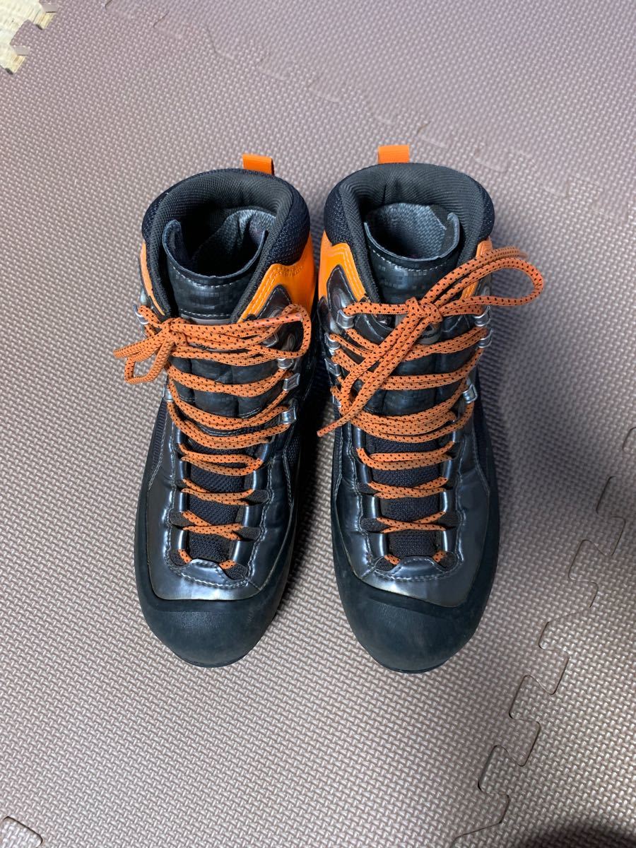 トレッキングシューズ 登山靴 GORE-TEX キャラバン グランドキング