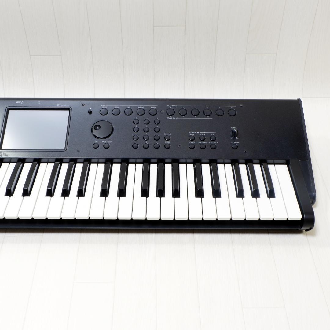 激安通販販売 電子キーボード KORG M50 動作品 ソフトケース付き 61鍵盤 鍵盤楽器