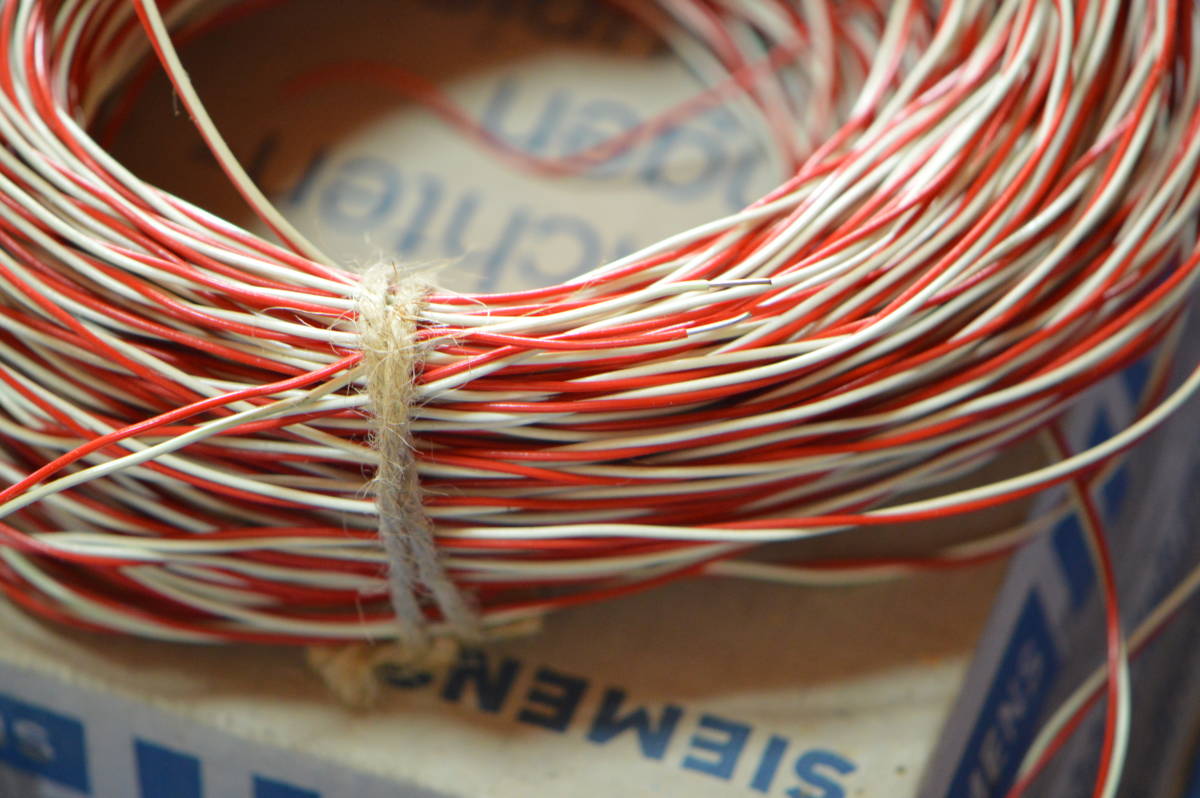 ** rare SIEMENS 20AWG Twin Cable single line red white m*2000 jpy **