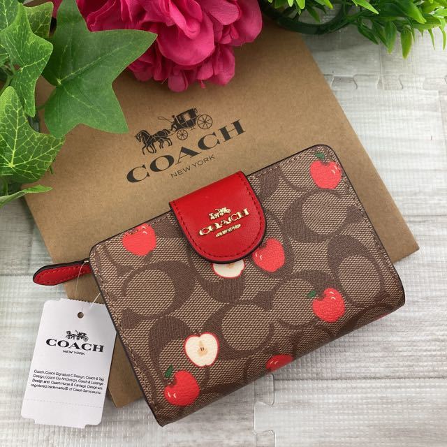 新品 未使用 COACH コーチ 財布 レディース 二つ折り リンゴ柄 - www