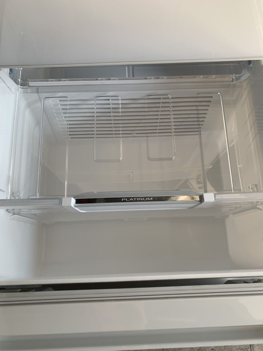 美品 日立 R-S40J 2018年製 冷凍冷蔵庫 真空チルド HITACHI 白 美品 日立 R-S40J 2018年製 冷凍冷蔵庫 真空チルド HITACHI 白