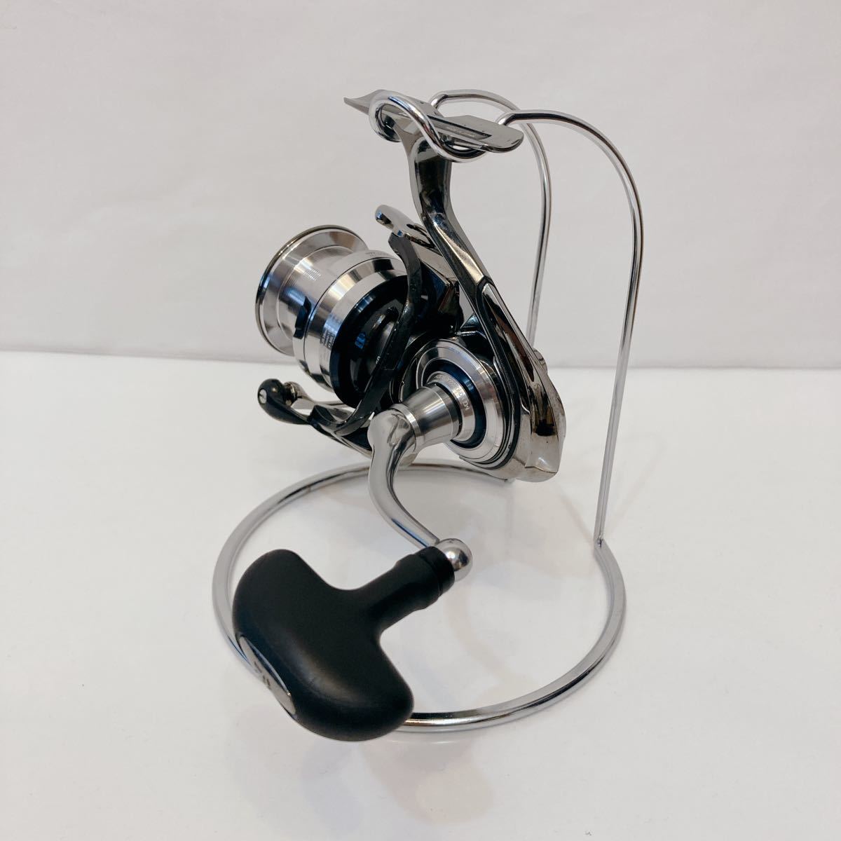 ダイワ 18 イグジスト LT 4000-C DAIWA EXIST シーバス ライト