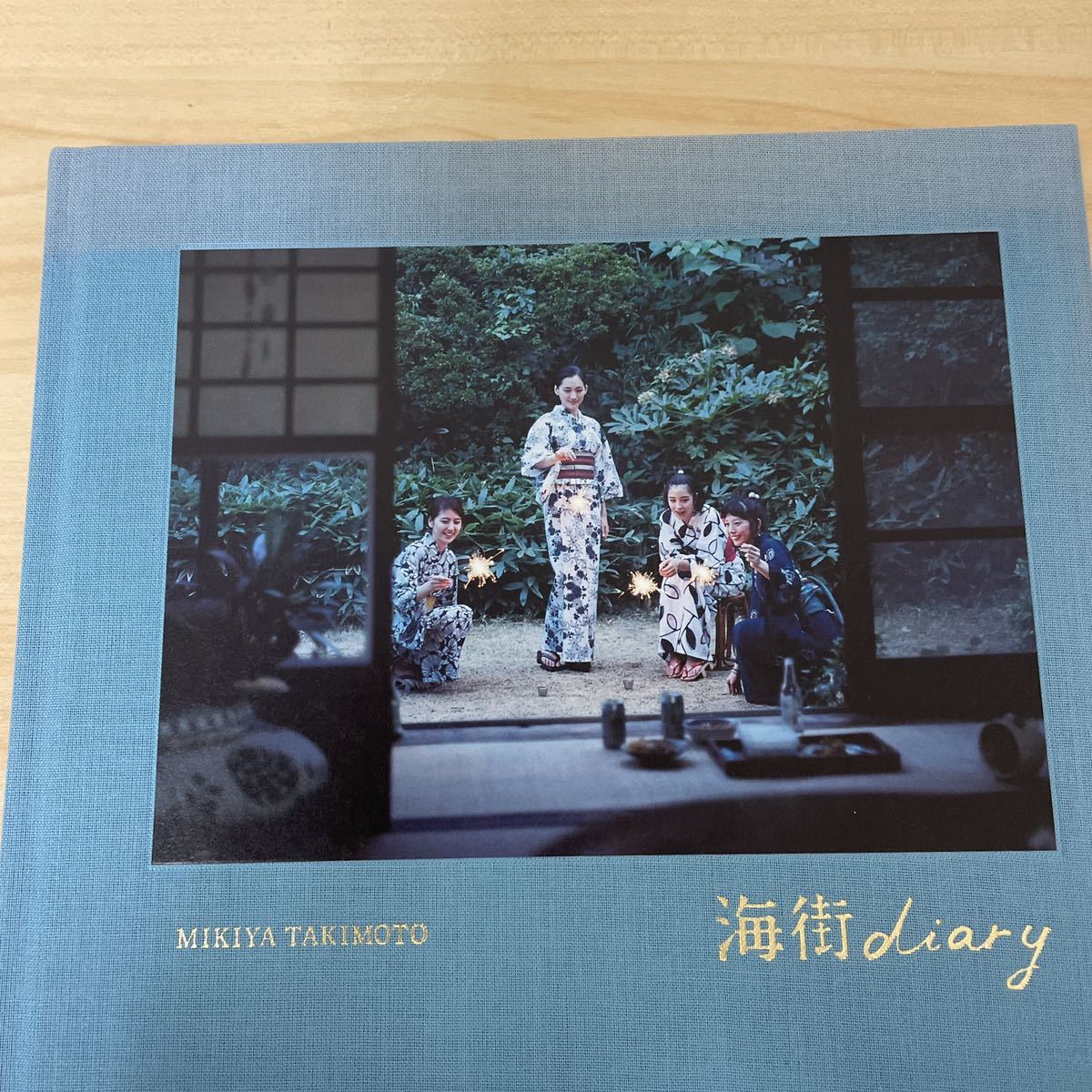海街diary」写真集 瀧本幹也 綾瀬はるか 長澤まさみ 夏帆 広瀬 海街diary」写真集 瀧本幹也 綾瀬はるか 長澤まさみ 夏帆 広瀬