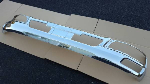 Fuso the best one Fighter plating front bumper wide size [H17.10~]