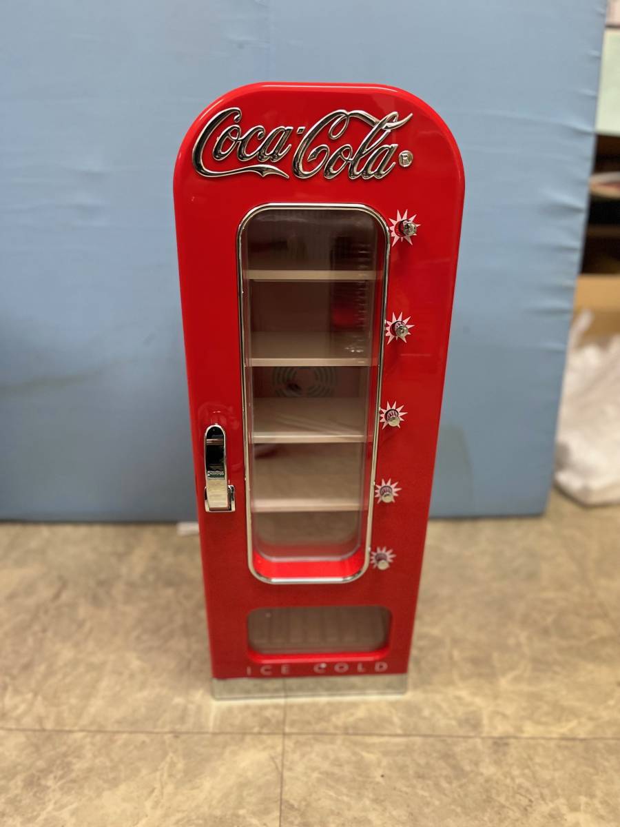 未使用品【コカ・コーラ】koolatron COCA-COLA コカコーラ レトロ調 自動販売機型 冷蔵庫 ベンディングマシーン CVF18 10缶★直接渡し歓迎_画像2