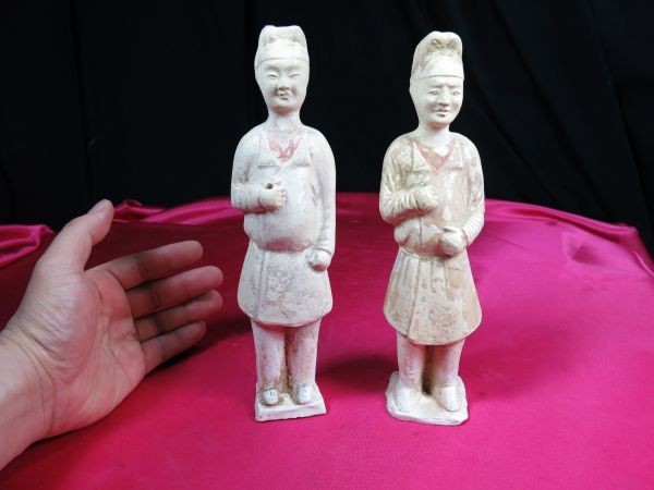B　黄釉加彩俑一対　唐時代初期 遺跡発掘品　明器　陶器　中国_画像10