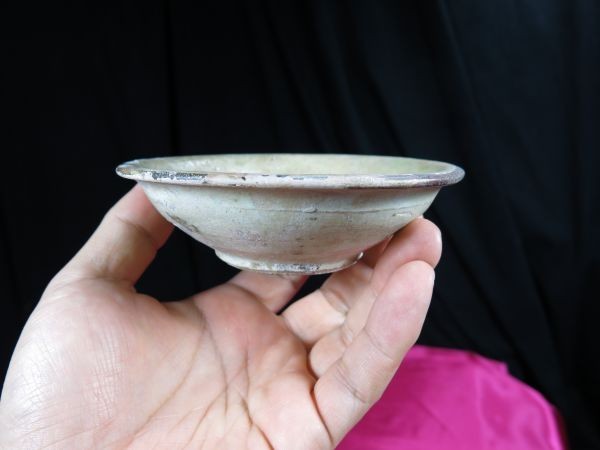B ペルシャ黒線文様碗① １２世紀 遺跡発掘品 陶器 資料館放出品 
