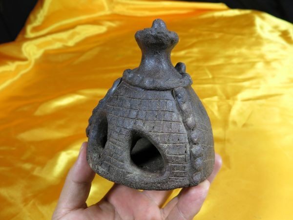 好評豊富な ヤフオク! - B コオロギ格闘館 タイ 13~14世紀 サワンカロー... お得正規品