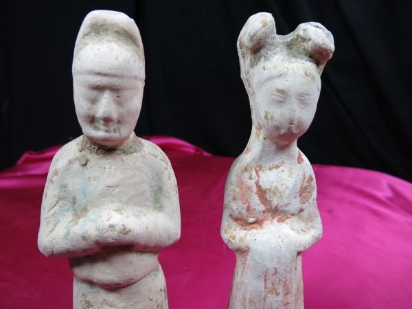 B　加彩男女俑一対　唐時代　遺跡発掘品　副葬品　明器　陶器　本物