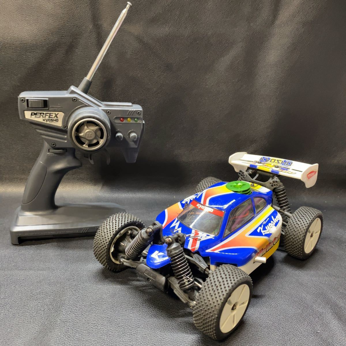 ジャンク】京商 KYOSHO インファーノ TEAM KYOSHO INTERNATIONAL