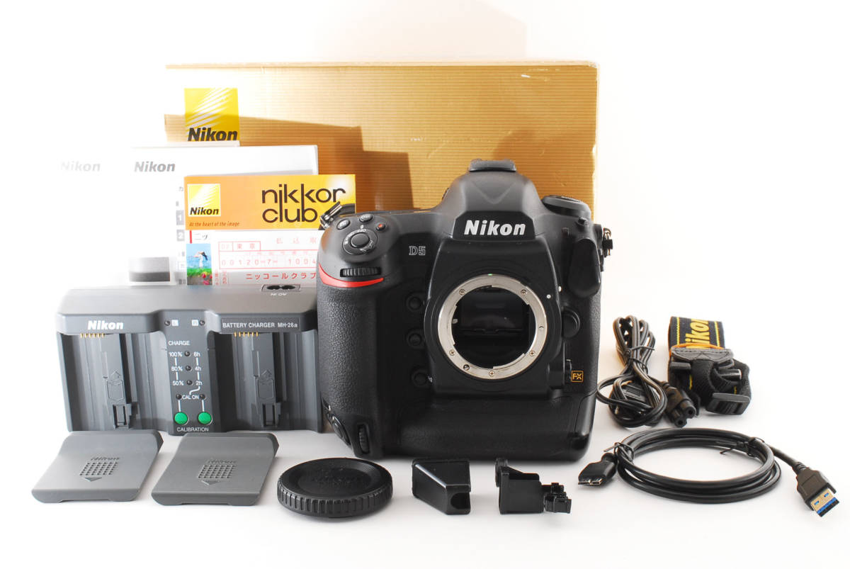 美品 Nikon ニコン D5 ボディ デジタル一眼レフカメラ 付属品完備 #405