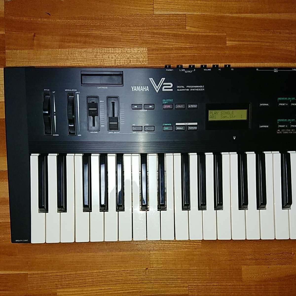 YAMAHA ヤマハ V2 FM音源 シンセサイザー YAMAHA ヤマハ V2 FM音源 シンセサイザー