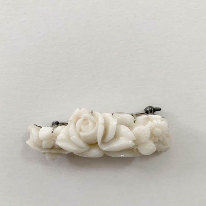 [ прекрасный товар ] Vintage ..SPM печать брошь роза . цветок скульптура античный антиквариат .. коралл ... гравюра 