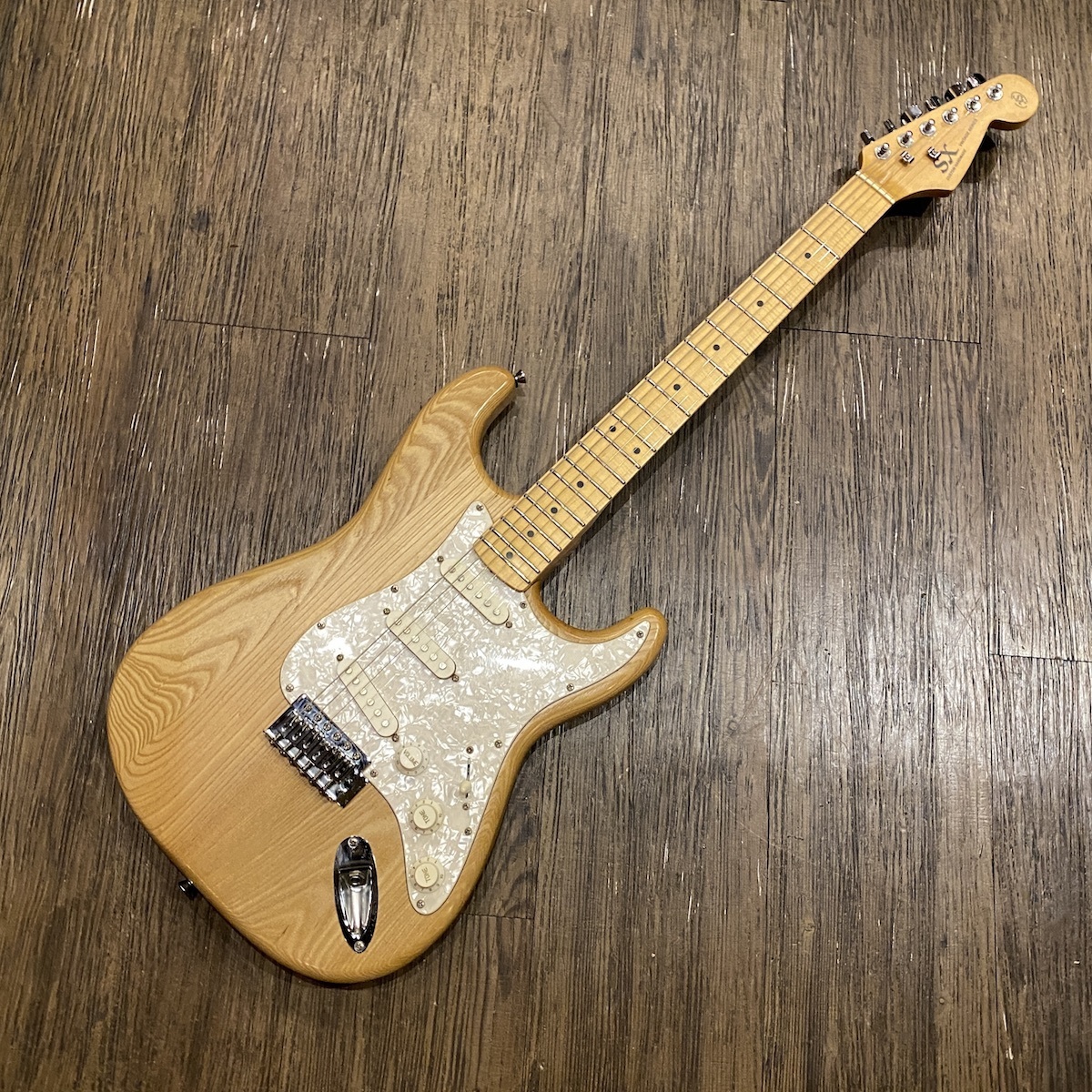 SX Vintage Series SST/ASH Electric Guitar Stratocaster エレキギター -GrunSound-x418-_画像1