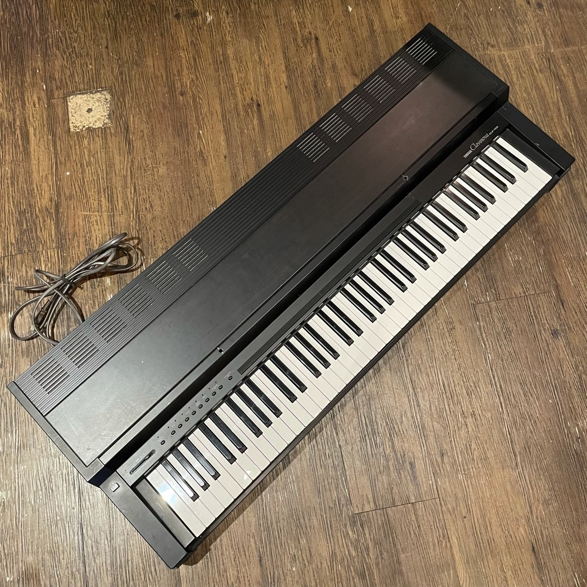 Yamaha Clavinova CLP-100 Keyboard Yamaha электронное пианино -GrunSound-f385-
