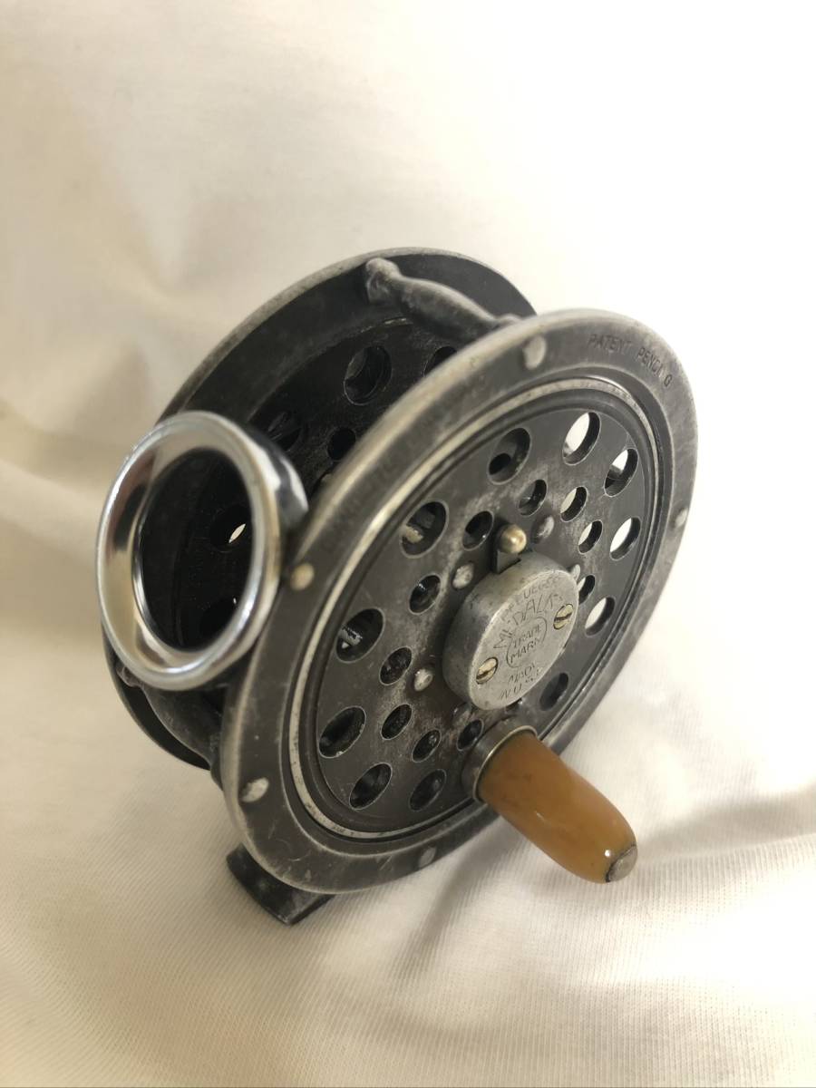 Pflueger Medalist 1492/フルーガー メダリスト ラウンドライン Pflueger Medalist 1492/フルーガー メダリスト ラウンドライン