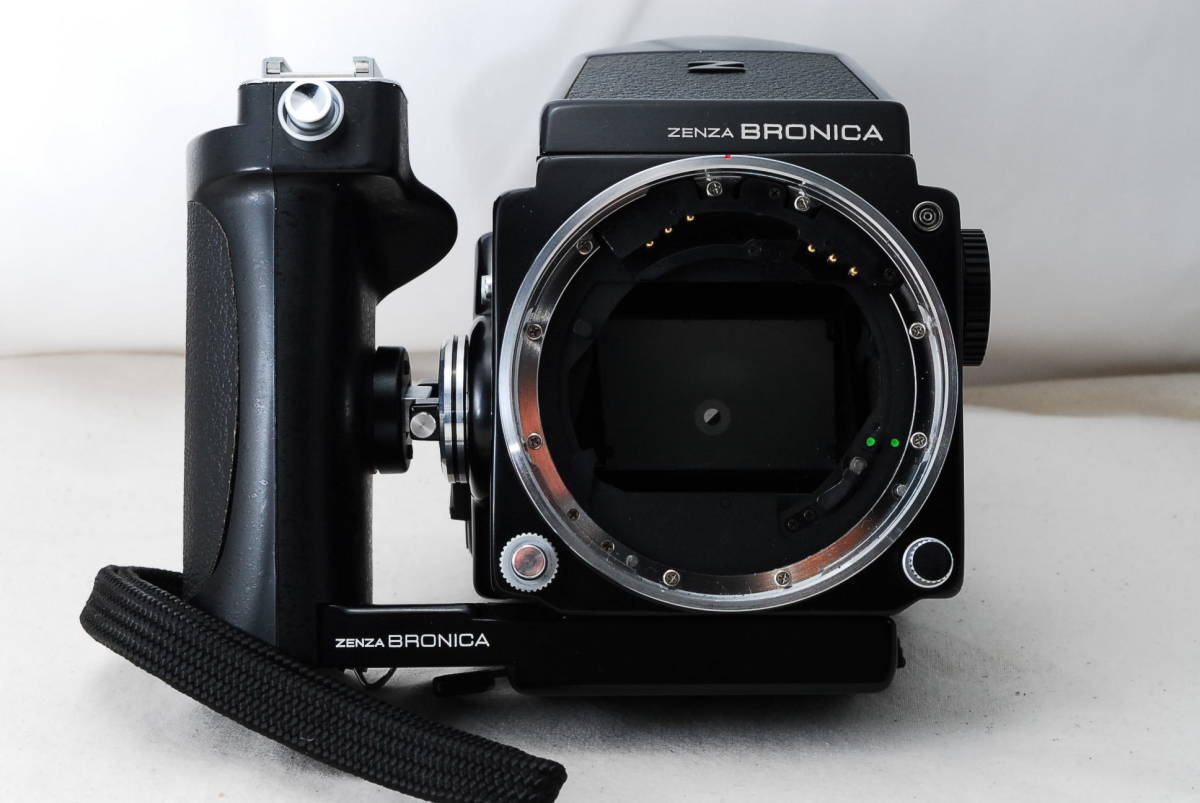 ゼンザブロニカZENZA BRONICA ETRS 中判フィルムカメラ シャッター