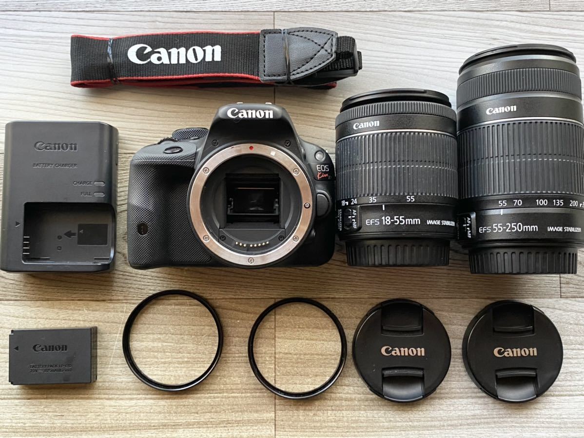 EOS KISS7 ダブルズームキット + 18-135mmズームレンズ-