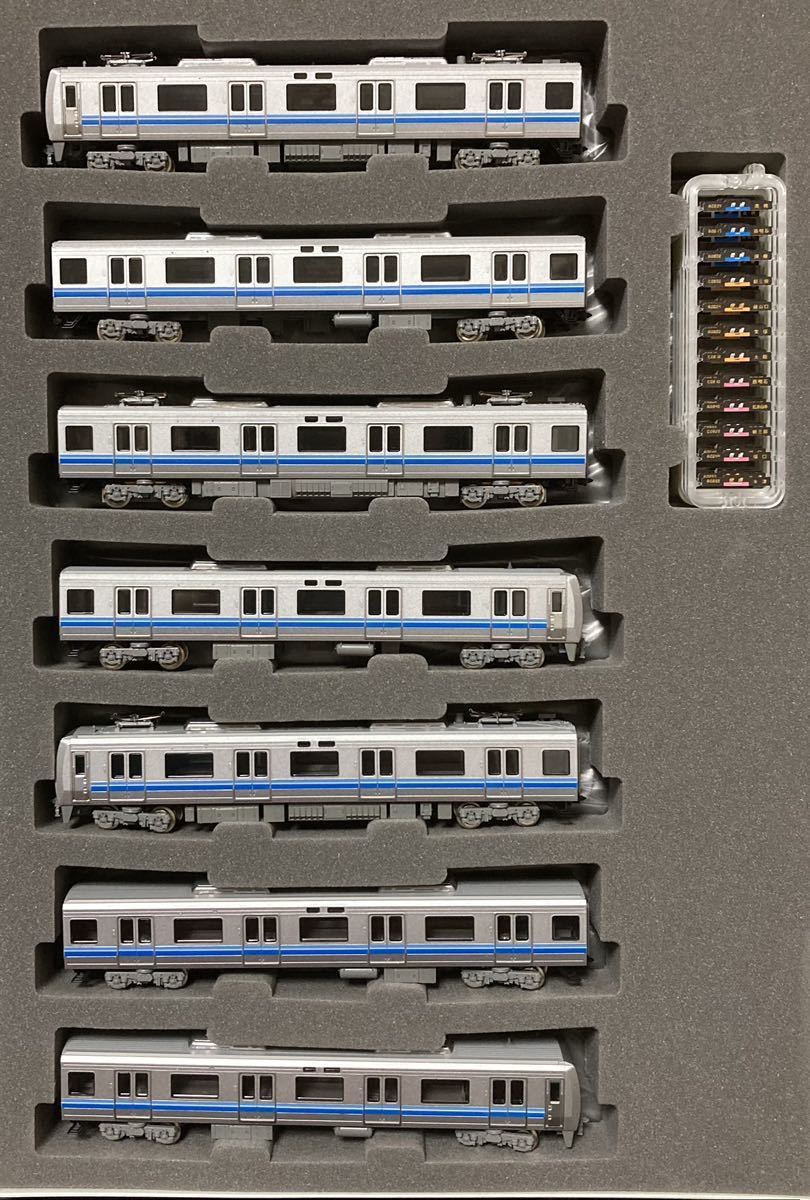 TOMIX207系1000新塗装7両セット本日明日と値下げします。