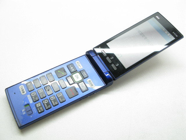 驚きの価格 auかんたんケータイ KYF38 ブルー SIMロック解除済 - 携帯 