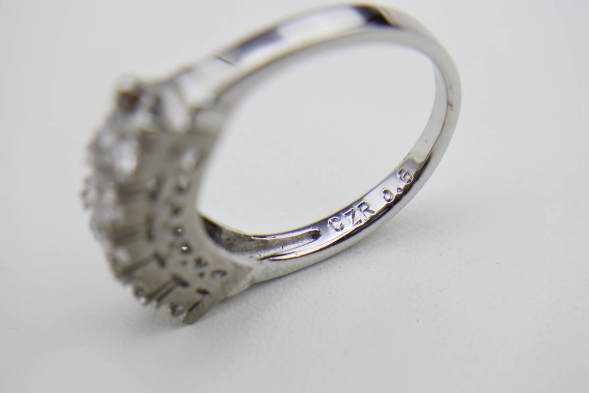 銀９２５ ダイヤモンド（５個付き）指輪　　7号　 2.5ｇ 日本製　美品　①_画像6
