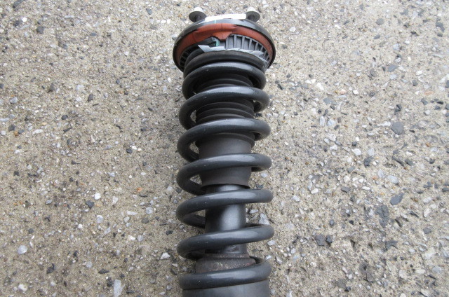 *2010 year Jaguar XK coupe XKR X150 J43YB left rear shock *